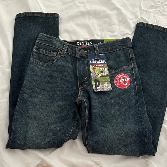 NWT - Levi's Dark Blue Skinny Jeans for Boys - Picture 1 of 2